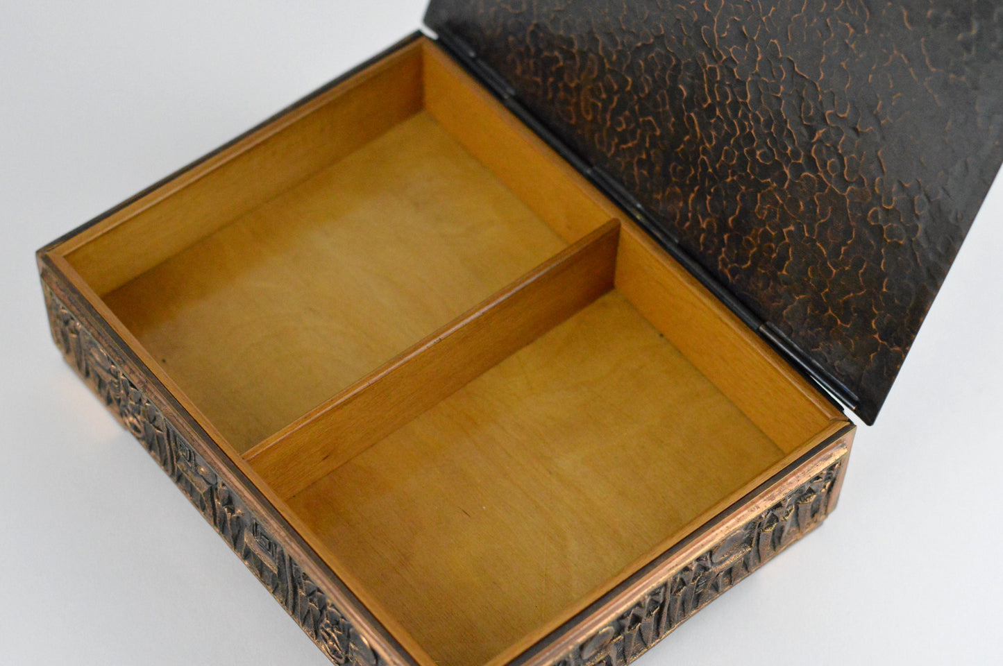 1990– Szabó György Bronze Box