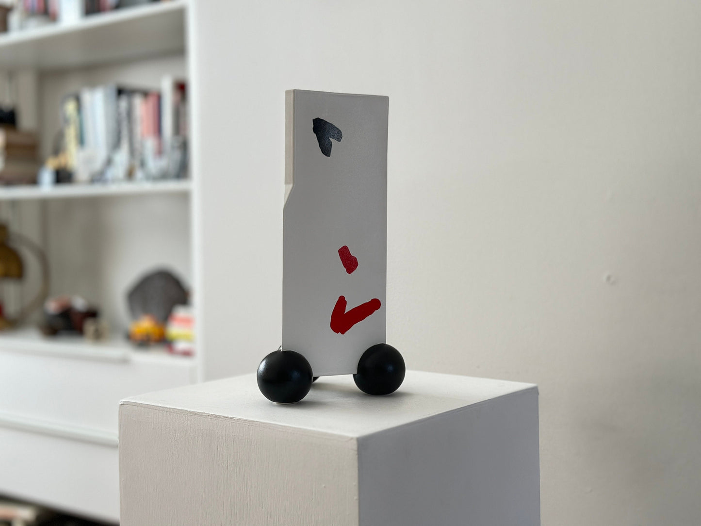 1980s – Limited edition Post Modern vase by Heide Warlamis - Vienna Collection 78 of 500