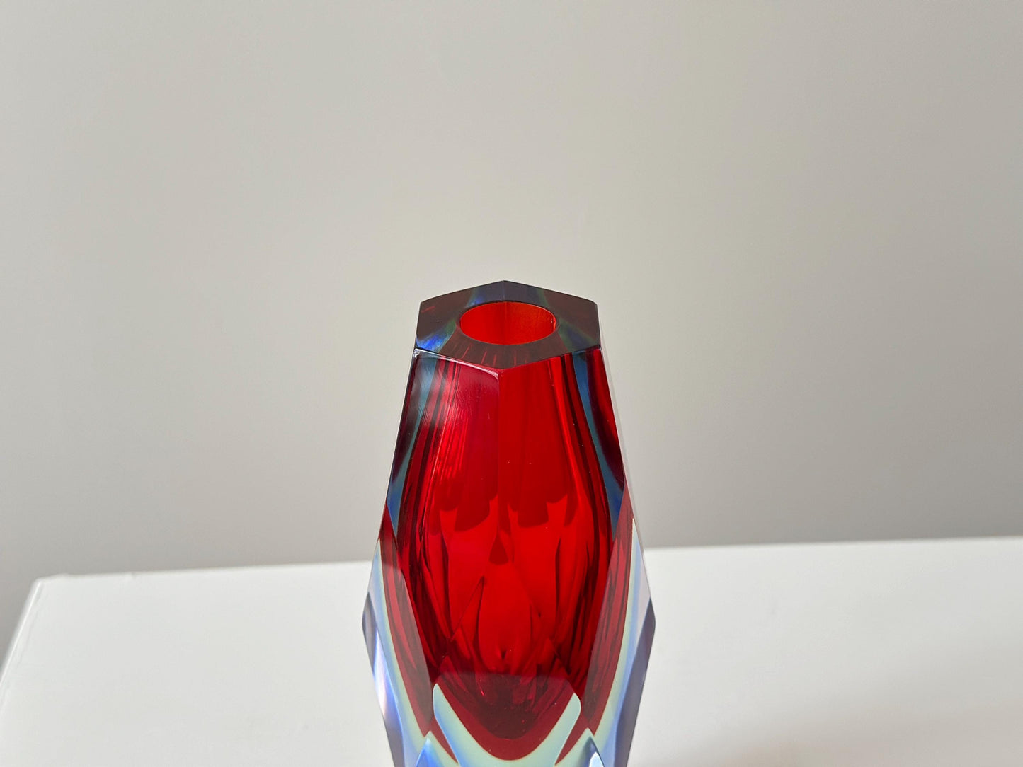 1970s – Red and blue Italian faceted art glass, Mandruzzato Sommerso Murano