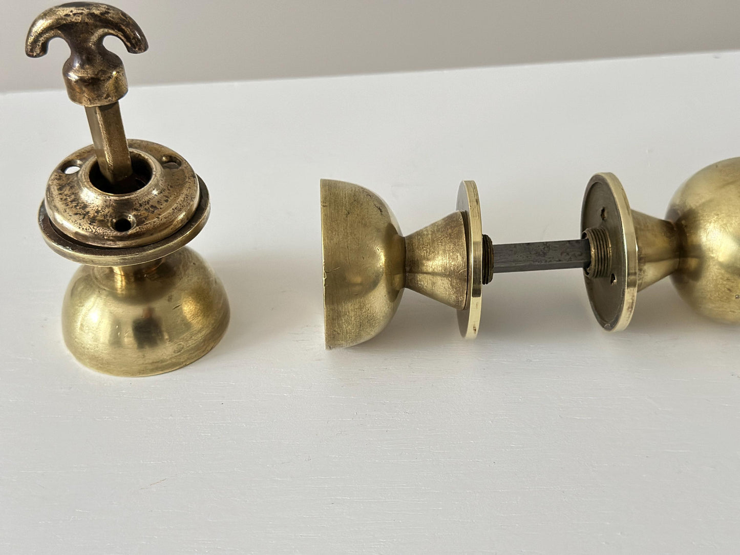 1950s - Solid brass vintage geometric door knobs with modernist design and patina