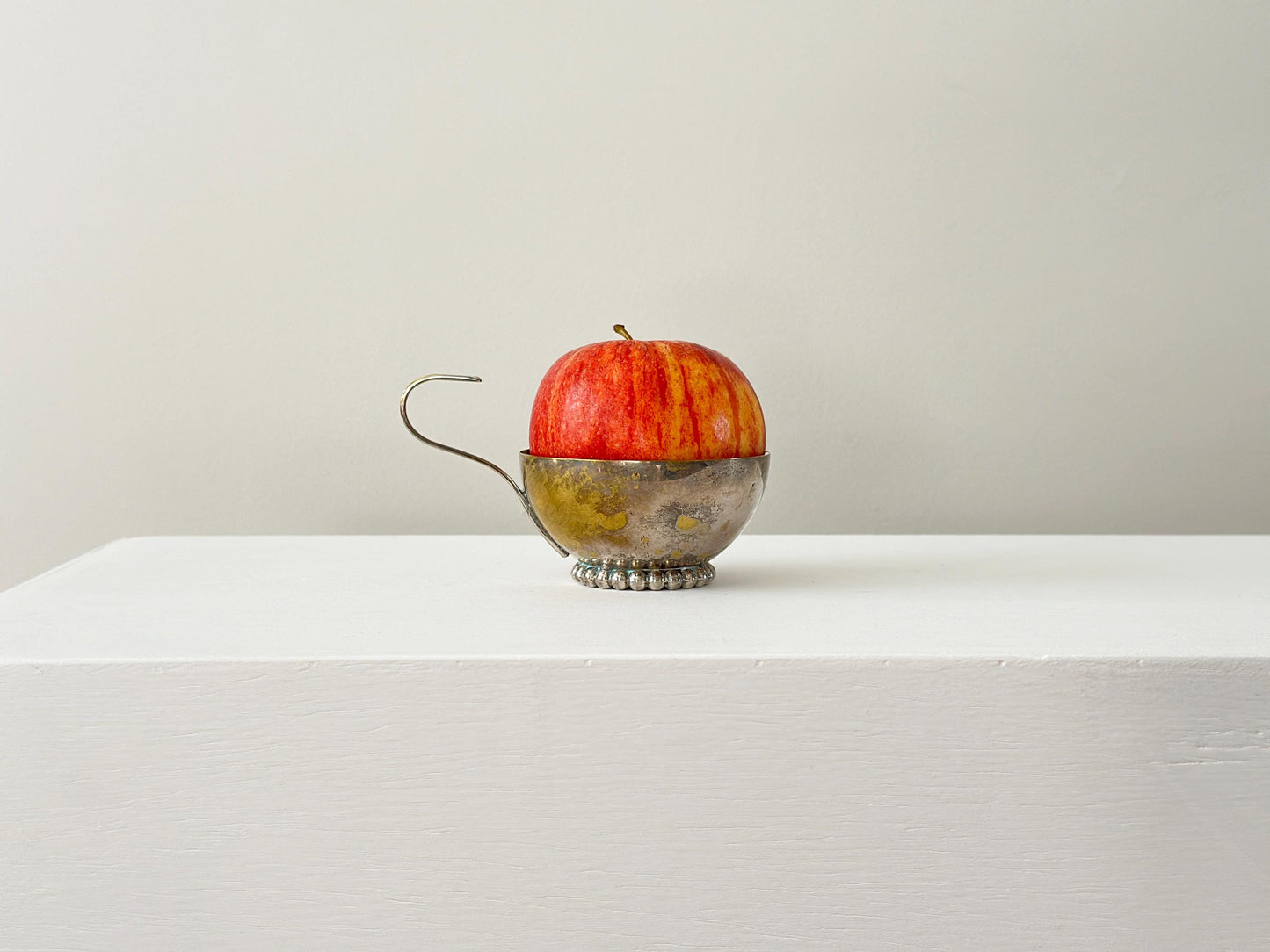 Set of vintage modernist silverplate small bowls made in Italy for sugar and cream or trinkets