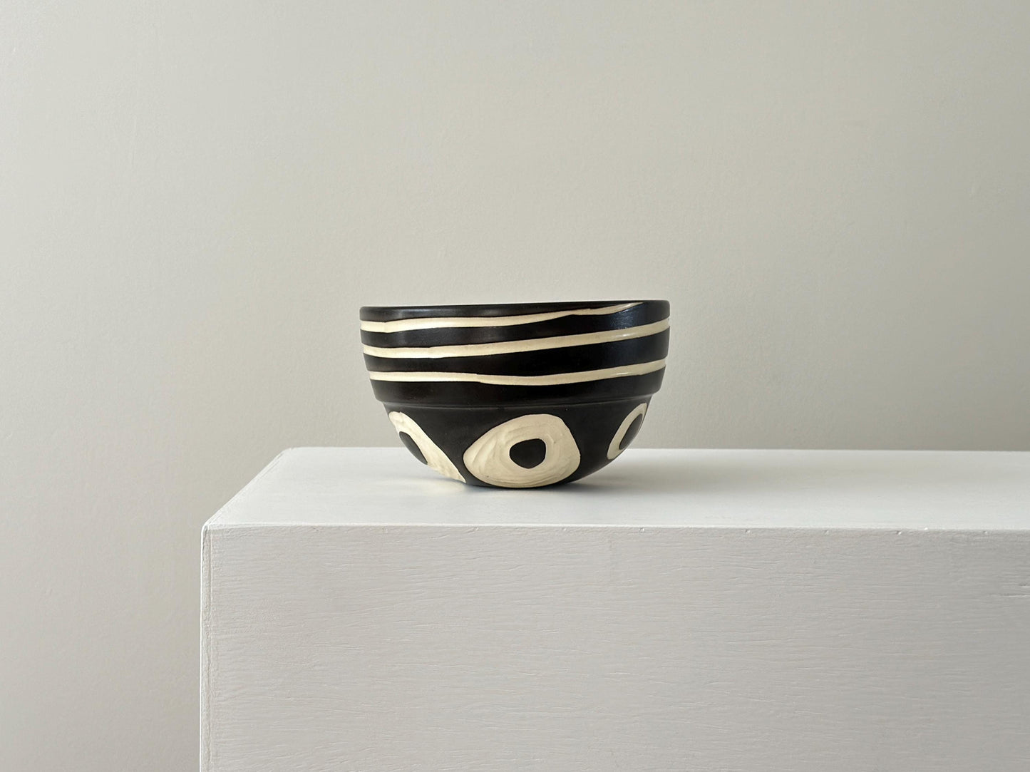 1993 – Ceramic bowl with high contrast geometric design by Kathy Erteman