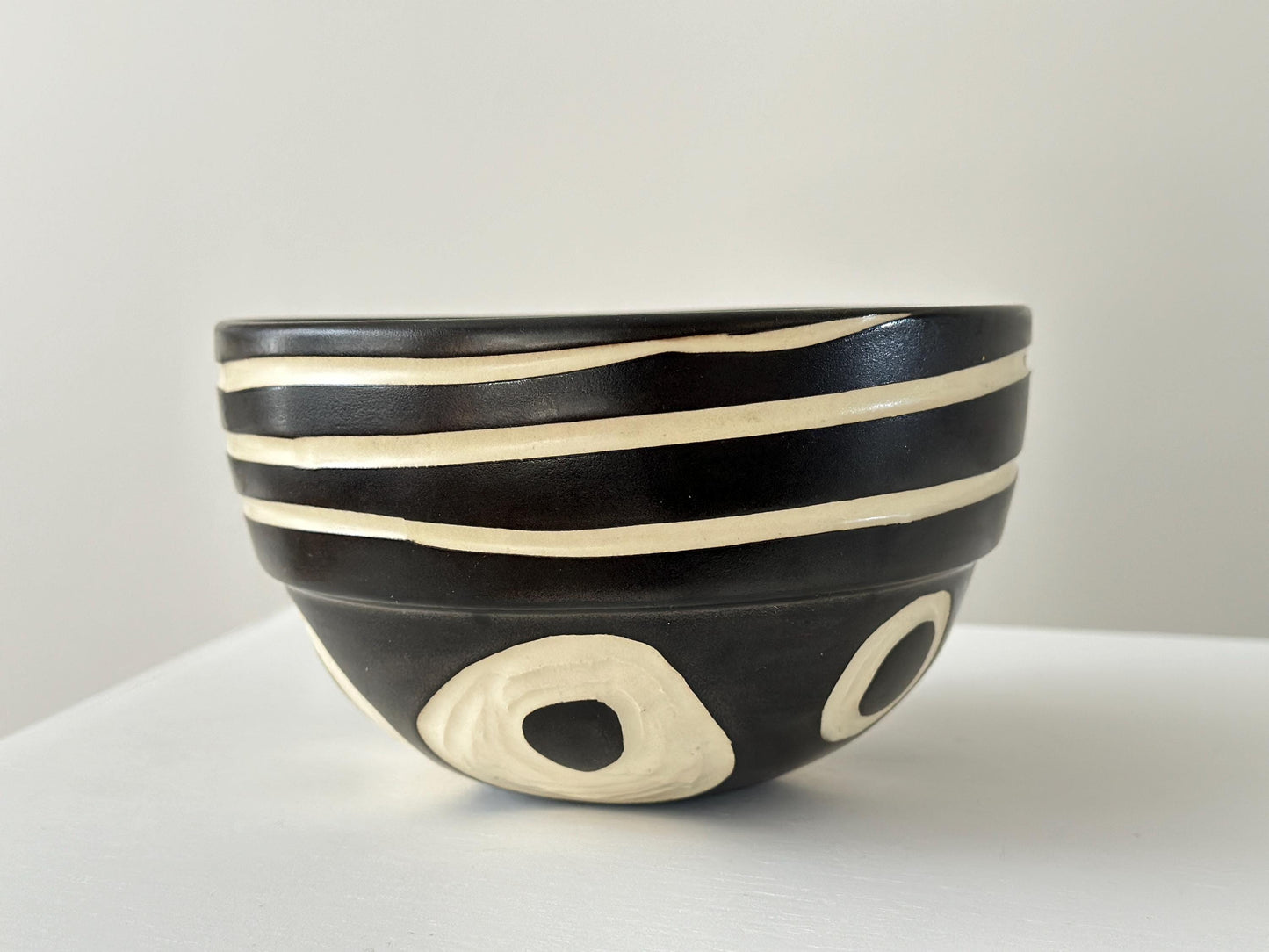 1993 – Ceramic bowl with high contrast geometric design by Kathy Erteman