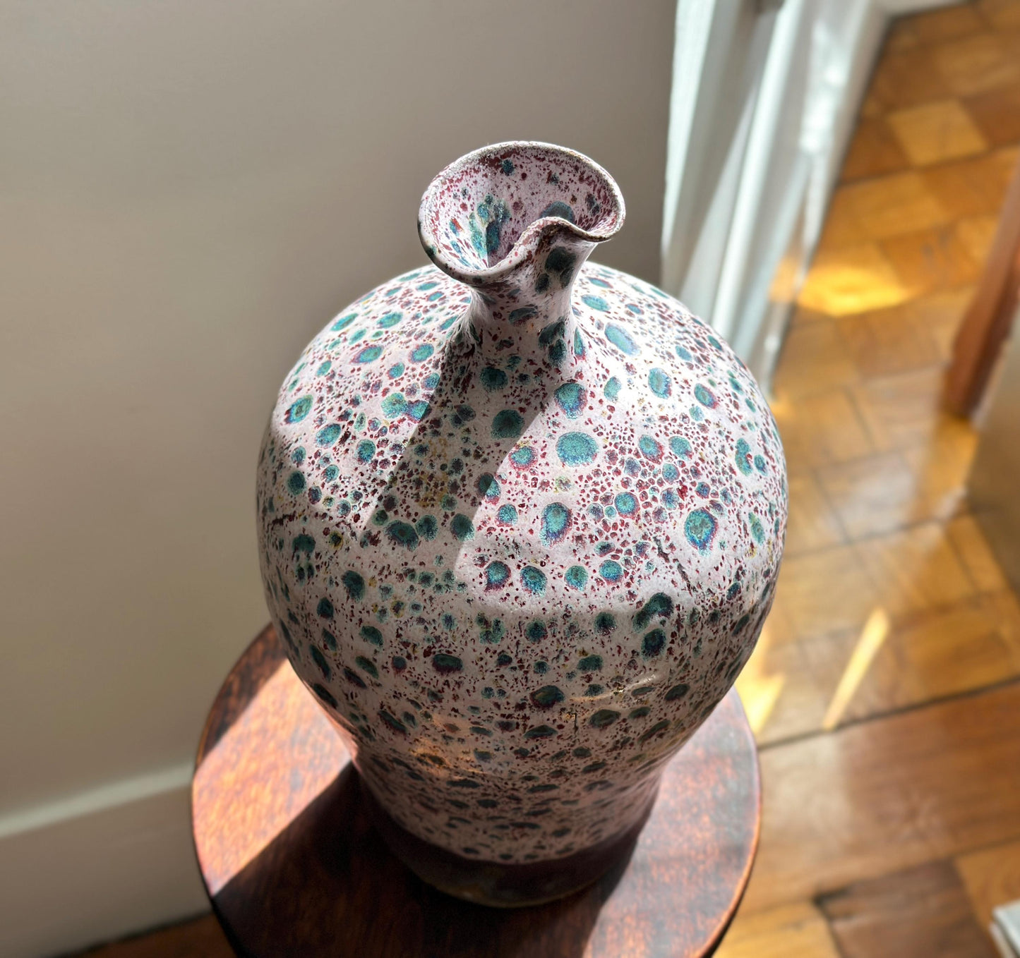 1960s – Signed mid-century studio pottery splatter glaze pink teal vase