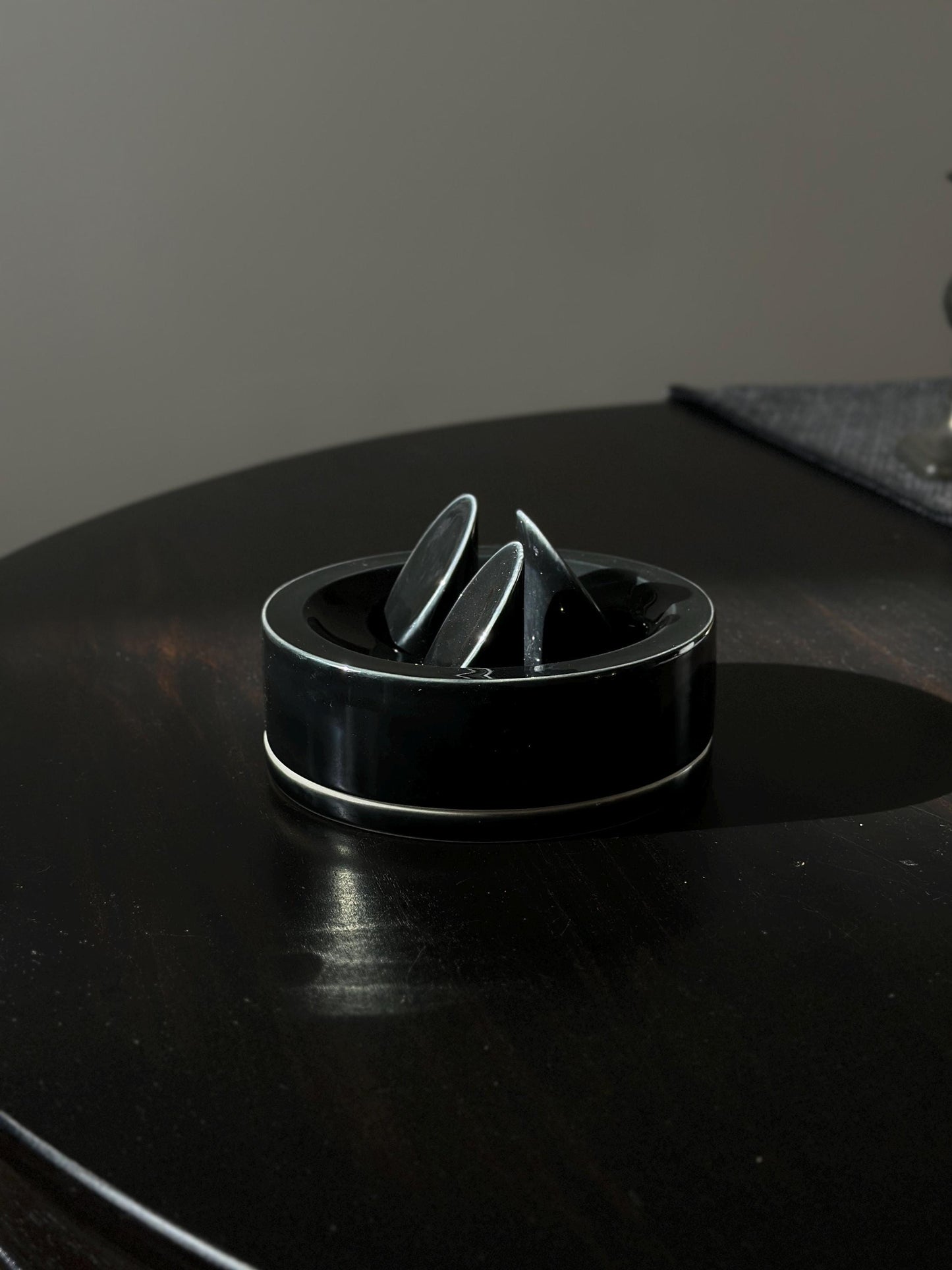 1978 – Sculptural modernist ashtray by Franco Bucci