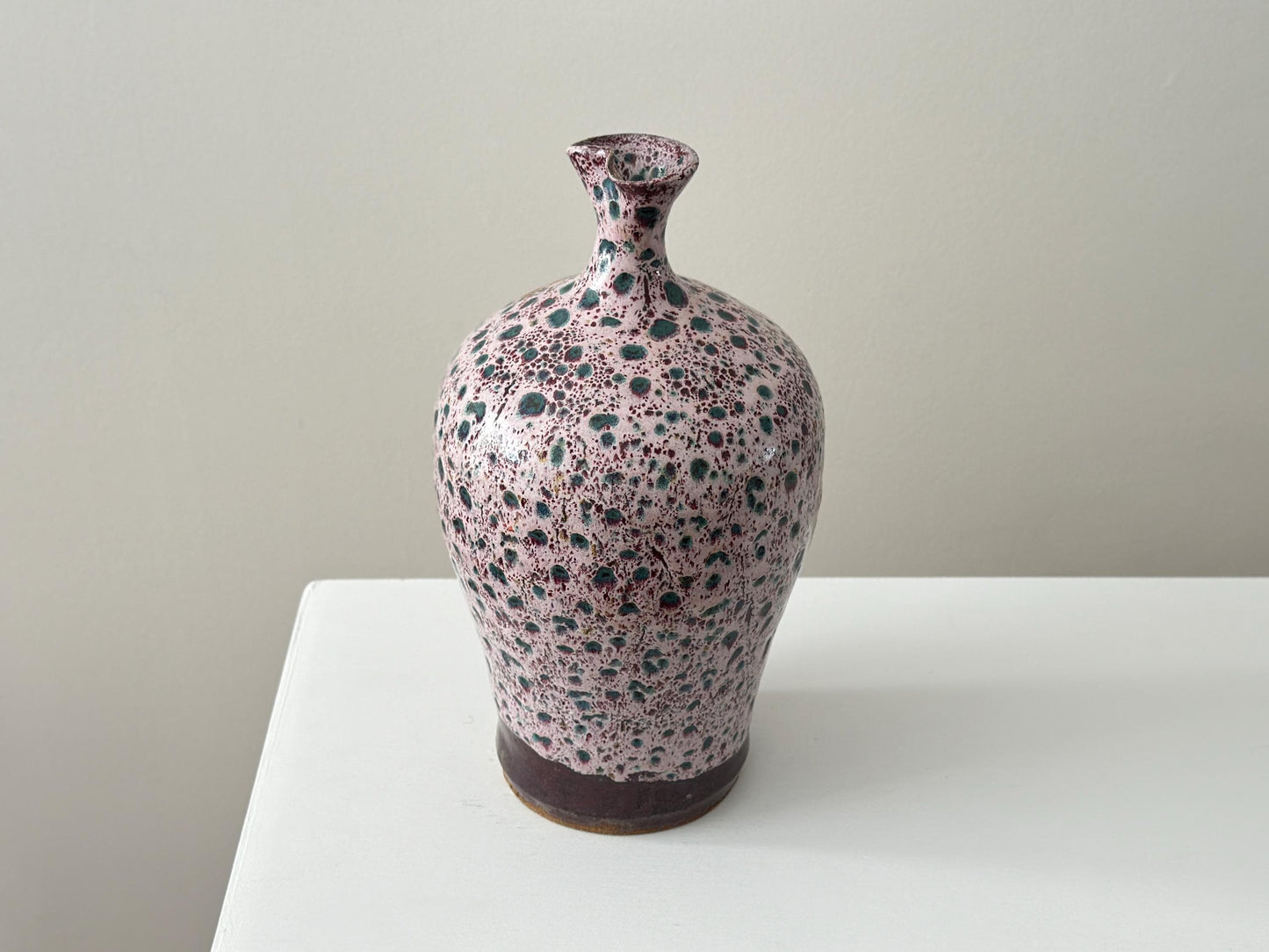1960s – Signed mid-century studio pottery splatter glaze pink teal vase