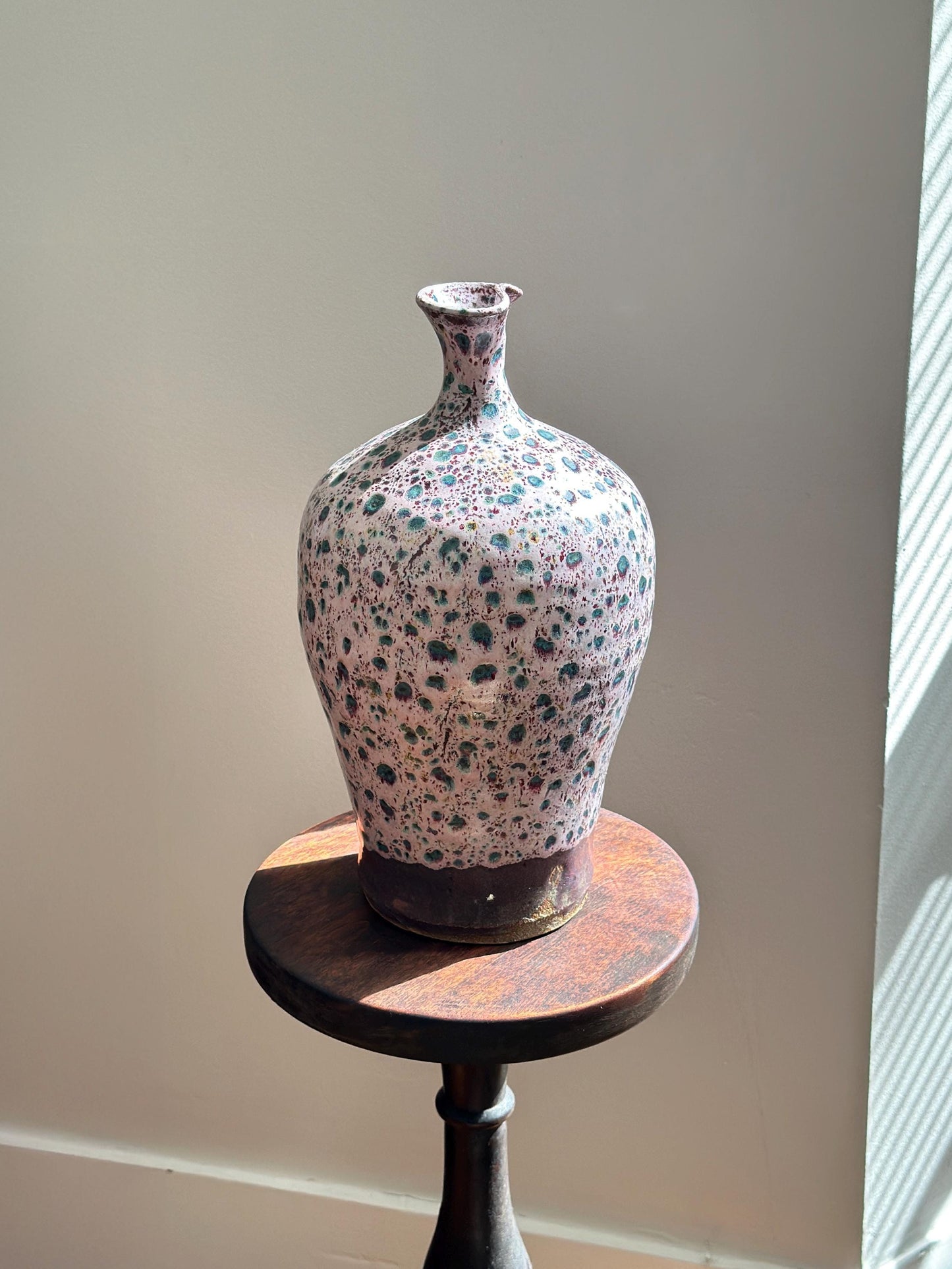 1960s – Signed mid-century studio pottery splatter glaze pink teal vase