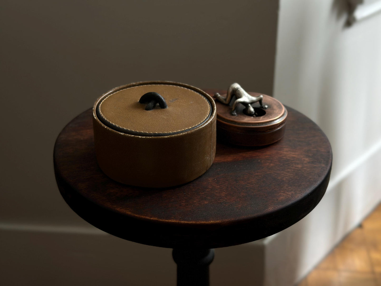 Scarce vintage Dunhill leather trinket box