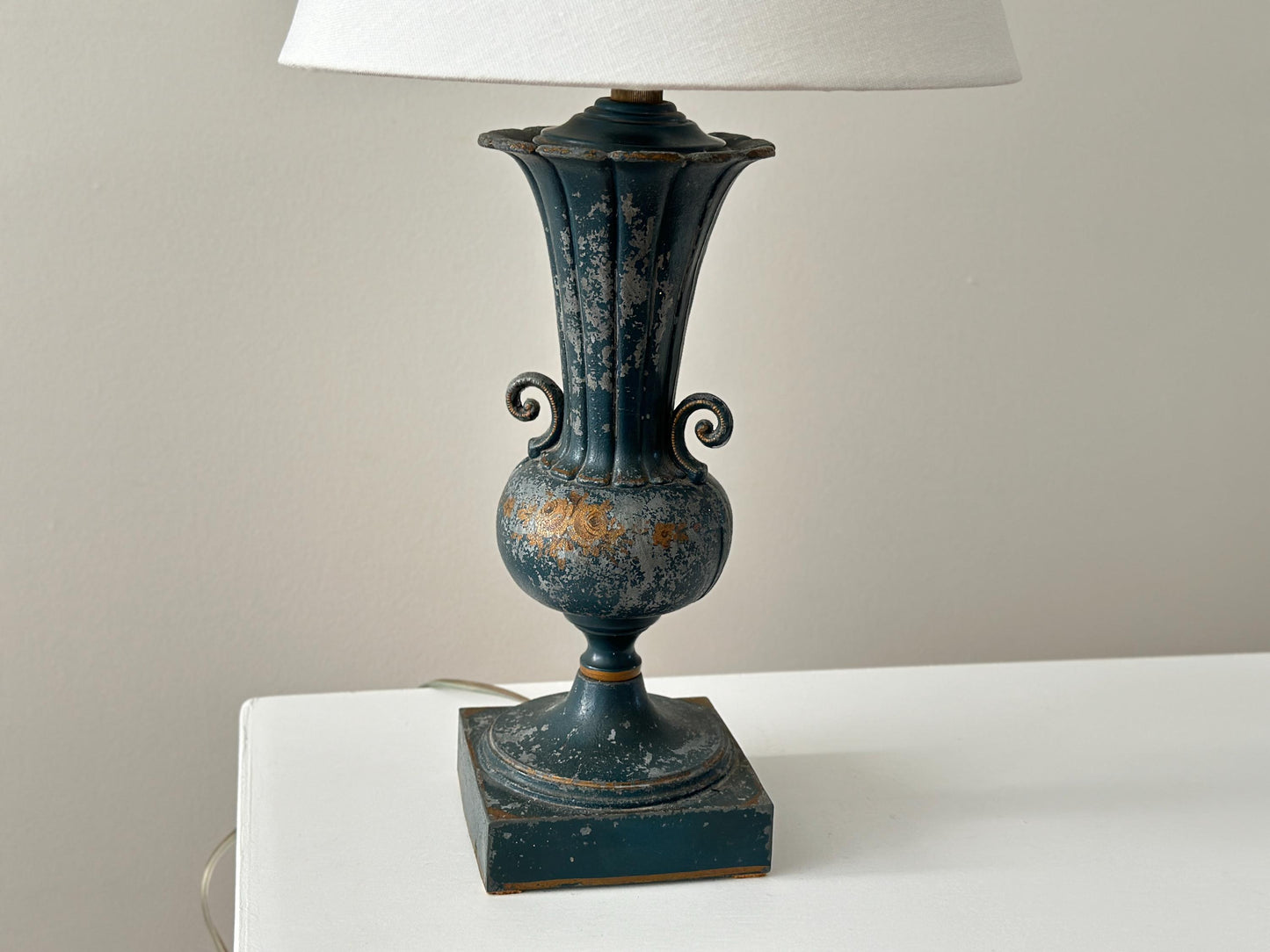 Vintage painted urn table lamp with scroll handles