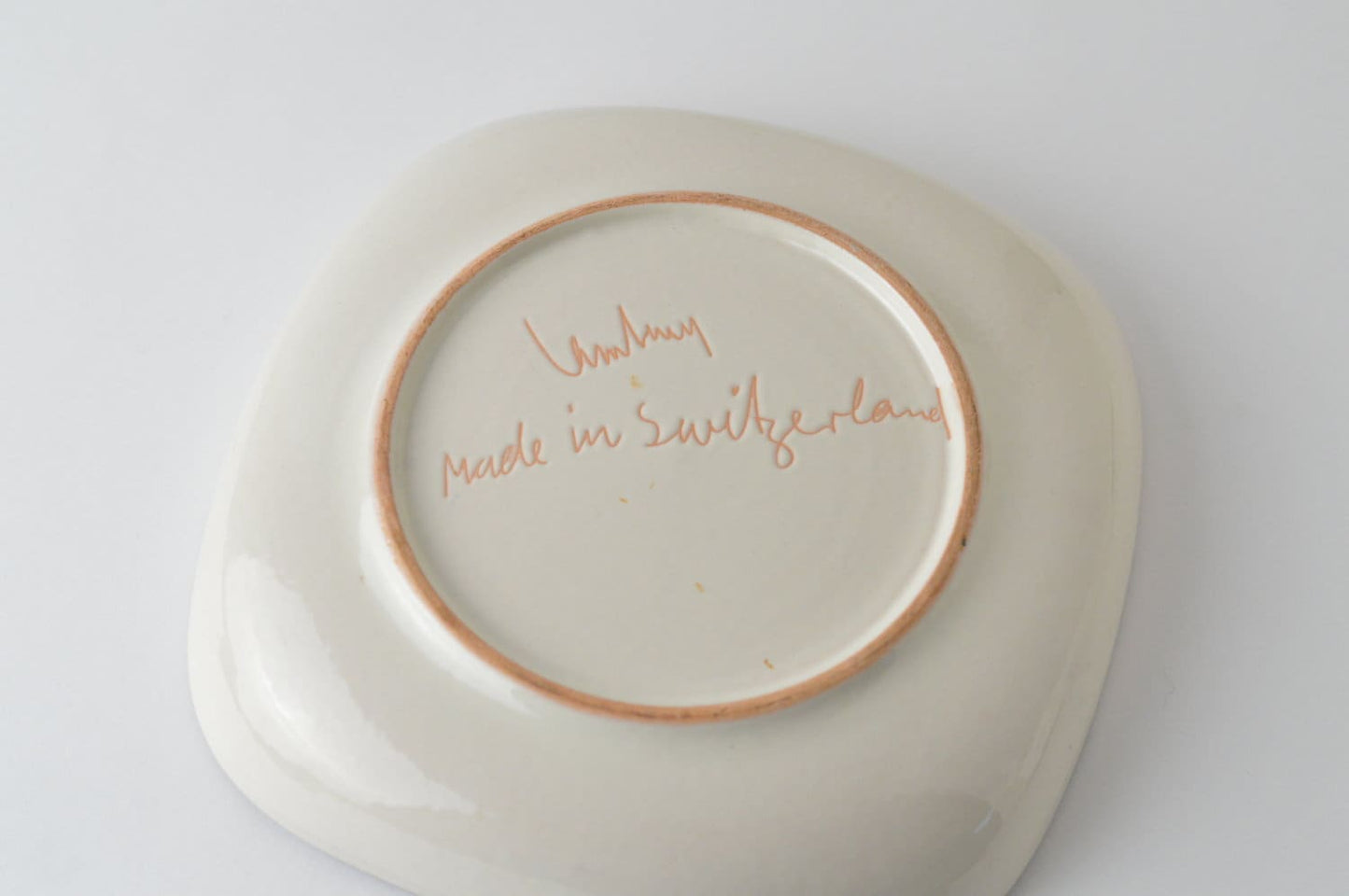 1970 – Ceramic dish by Philippe Lambercy