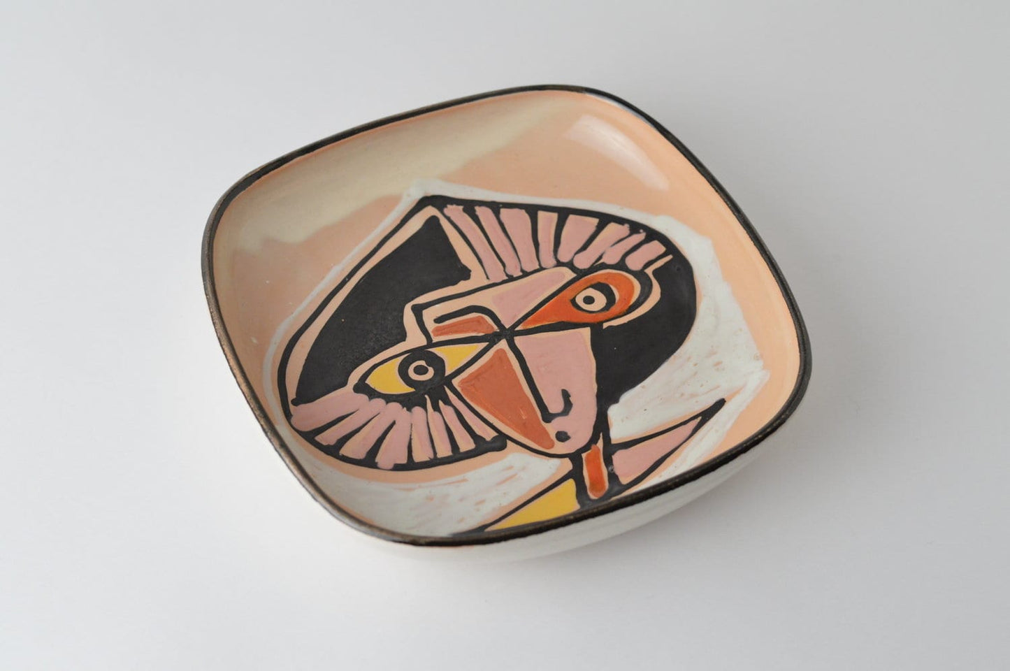 1970 – Ceramic dish by Philippe Lambercy