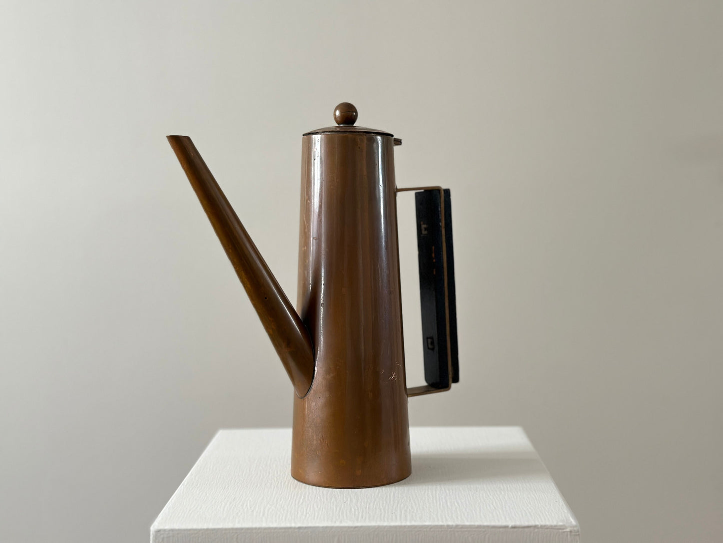 1950s – Large copper coffee pot or watering can with a bauhaus design