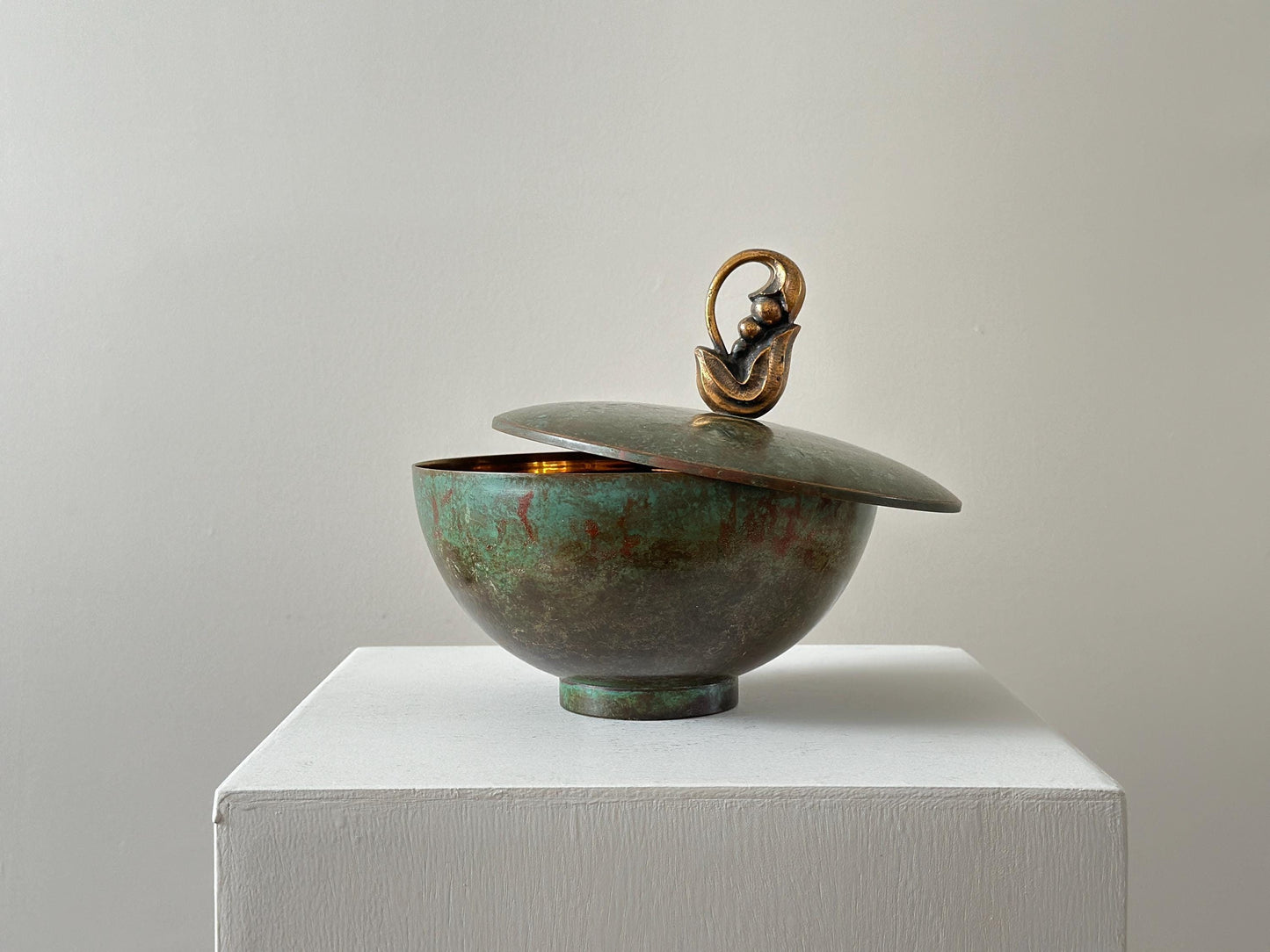 1930s – Bronze lidded bowl by Carl Sorensen with green verdigris patina