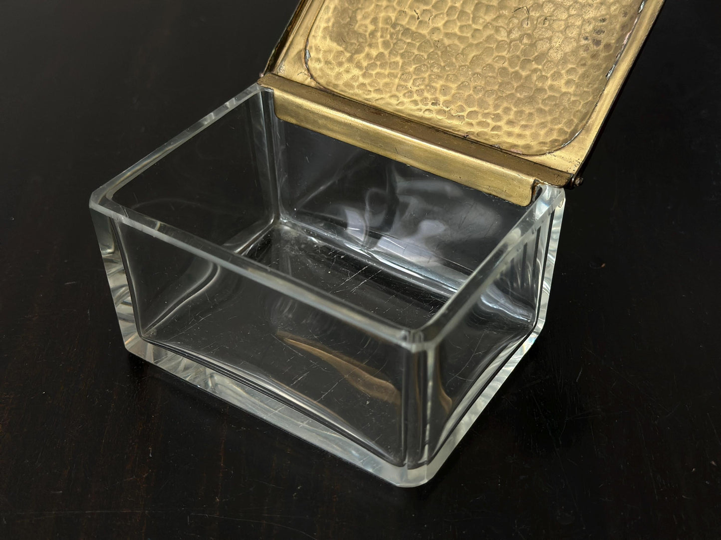 1920s - German flat edge crystal and hammered brass hinged box