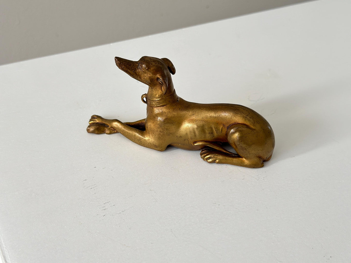 1930s – Golden bronze finished metal whippet dog figure, small sculpture, by Jennings Brothers