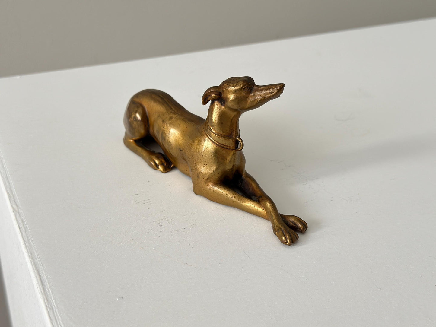 1930s – Golden bronze finished metal whippet dog figure, small sculpture, by Jennings Brothers