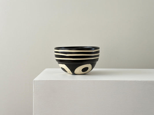 1993 – Ceramic bowl with high contrast geometric design by Kathy Erteman