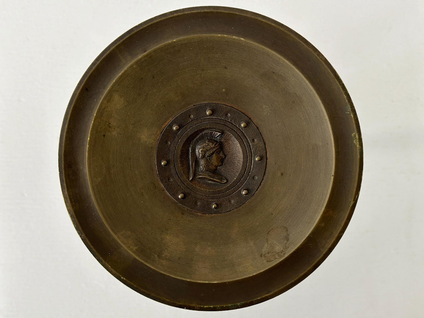 19th Century – Antique bronze roman tazza with detailed roman relief