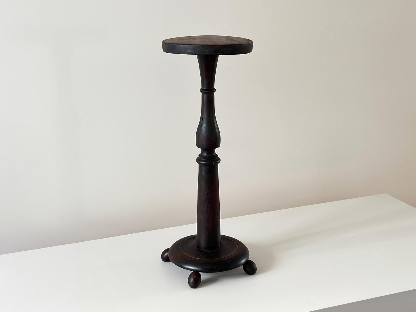 Antique ball foot plant stand pedestal table
